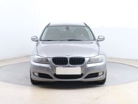BMW 3 - 2010