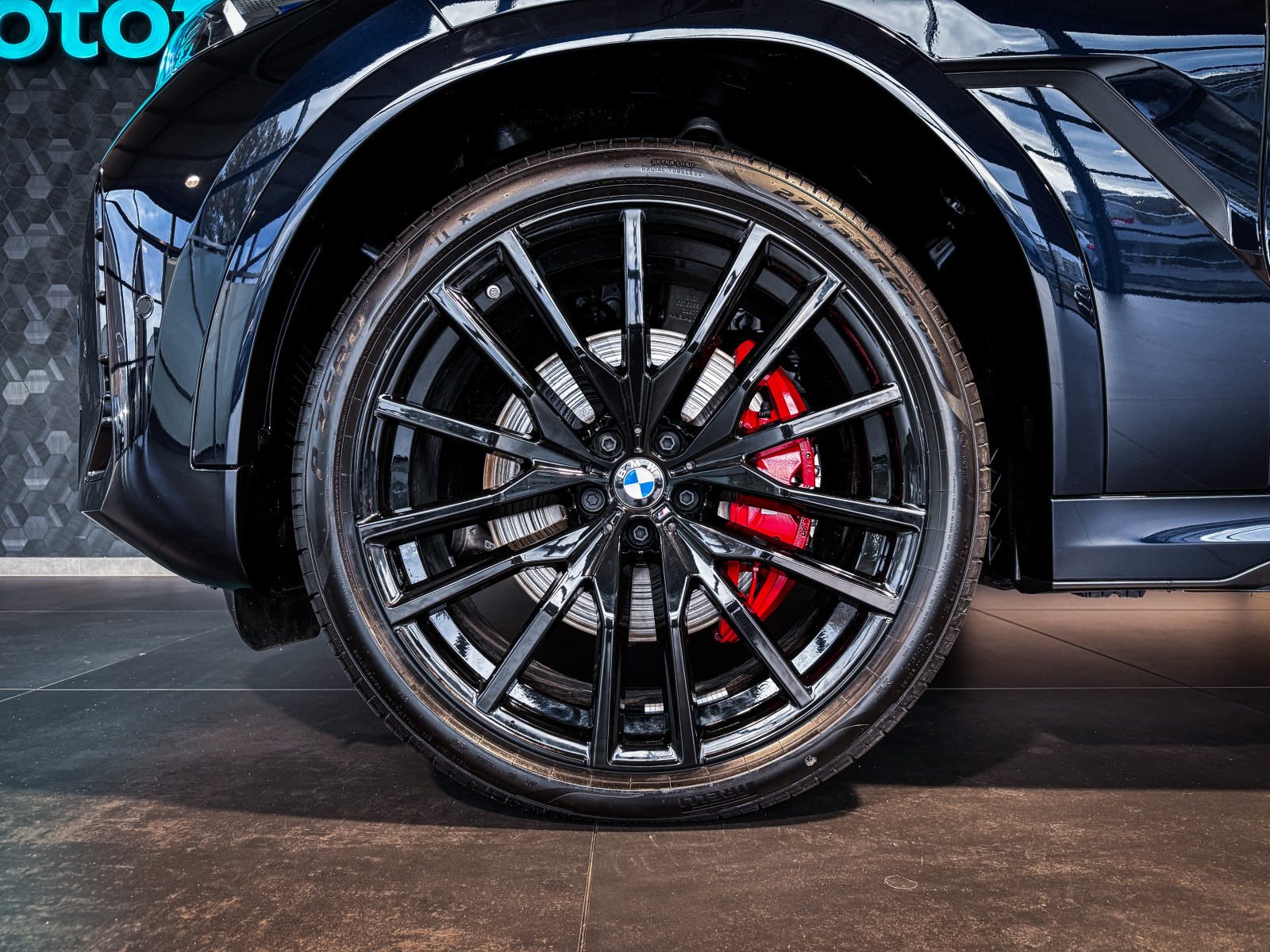 BMW X6 - 2025