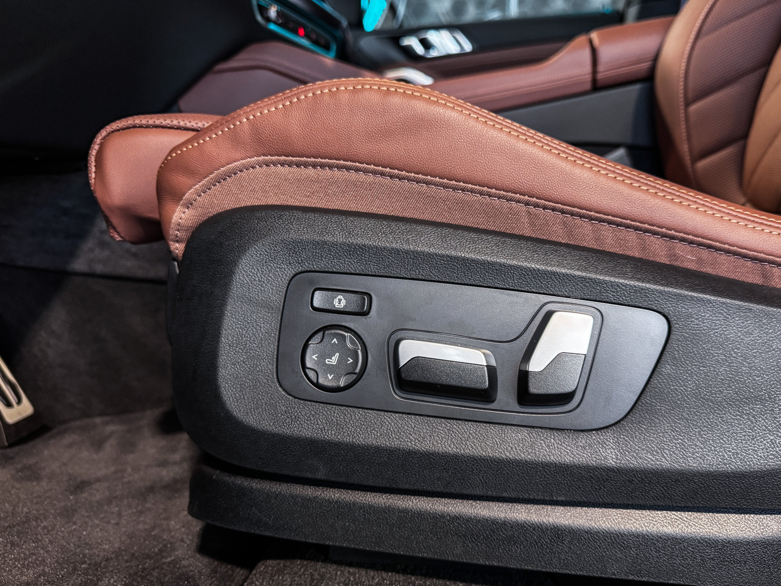 BMW X6 - 2025