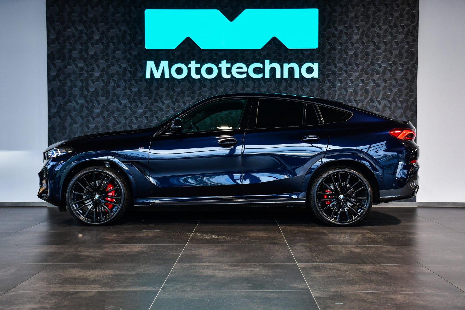 BMW X6 - 2025