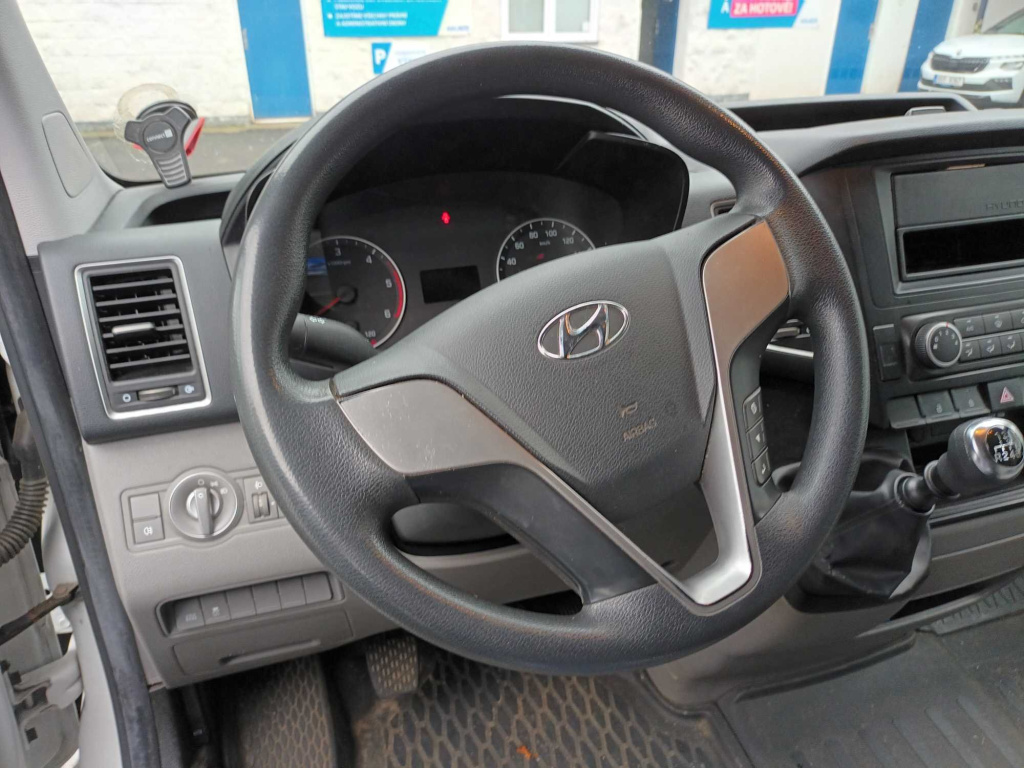 Hyundai H350