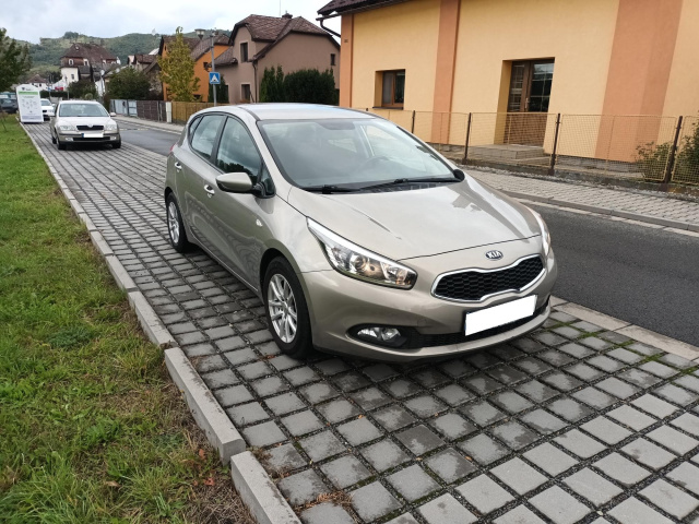 Kia Ceed 2015