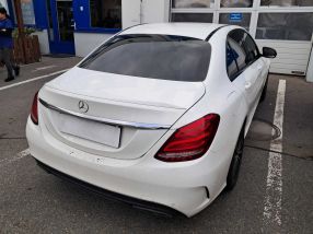 Mercedes-Benz C - 2015