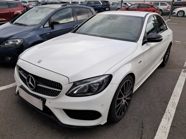 Mercedes-Benz C 2015