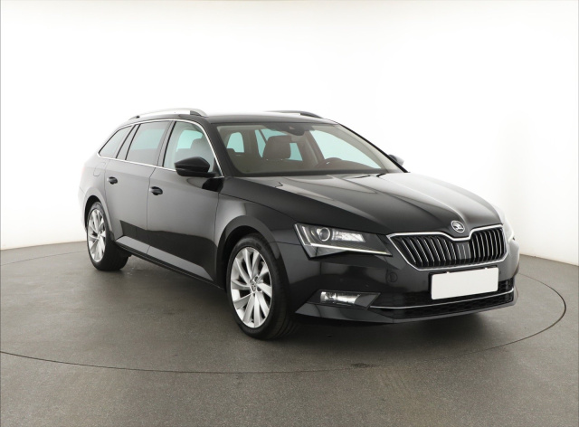 Škoda Superb 2017