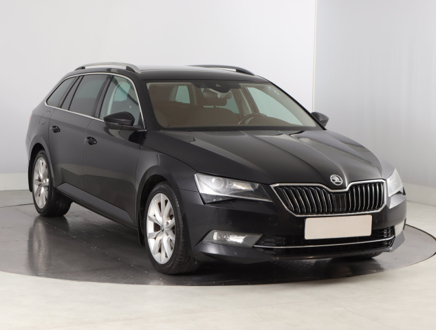 Škoda Superb 2015