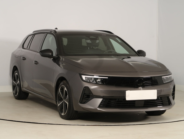 Opel Astra 2025
