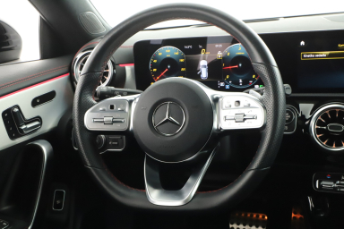 Mercedes-Benz CLA - 2022