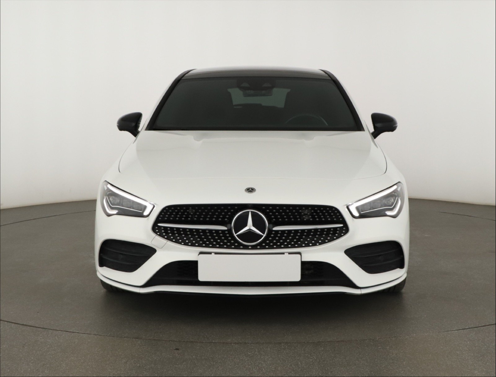 Mercedes-Benz CLA - 2022