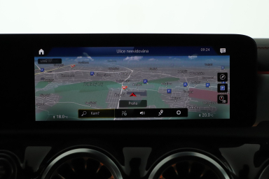 Mercedes-Benz CLA - 2022