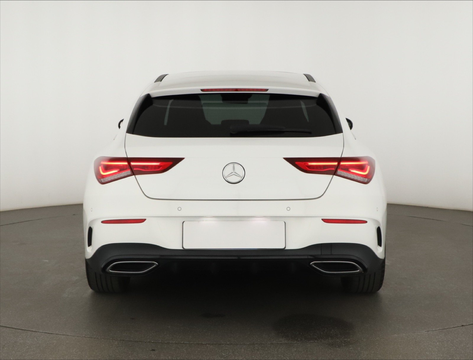 Mercedes-Benz CLA - 2022