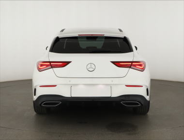 Mercedes-Benz CLA - 2022