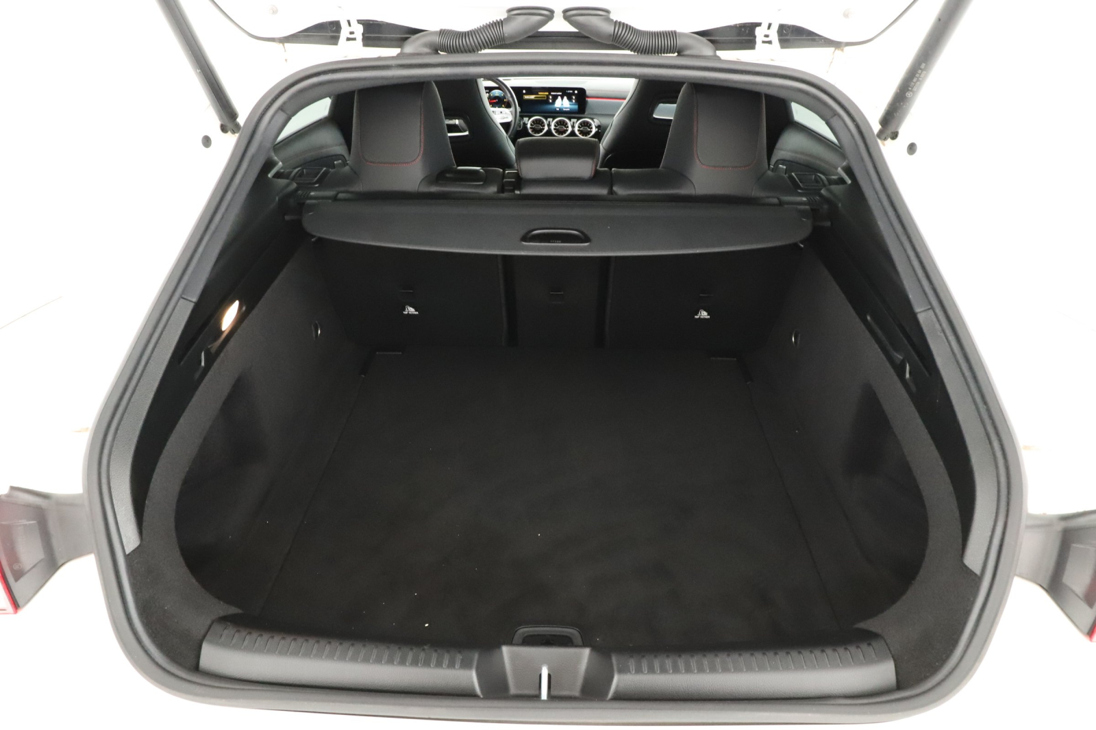 Mercedes-Benz CLA - 2022