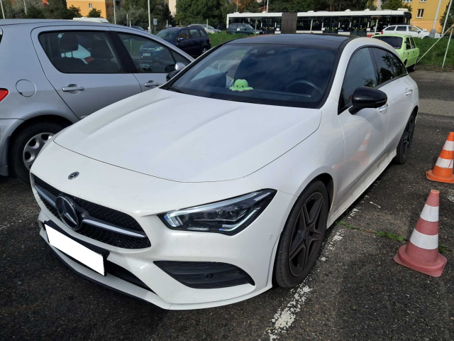Mercedes-Benz CLA 2022