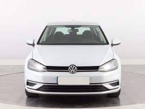 Volkswagen Golf - 2017