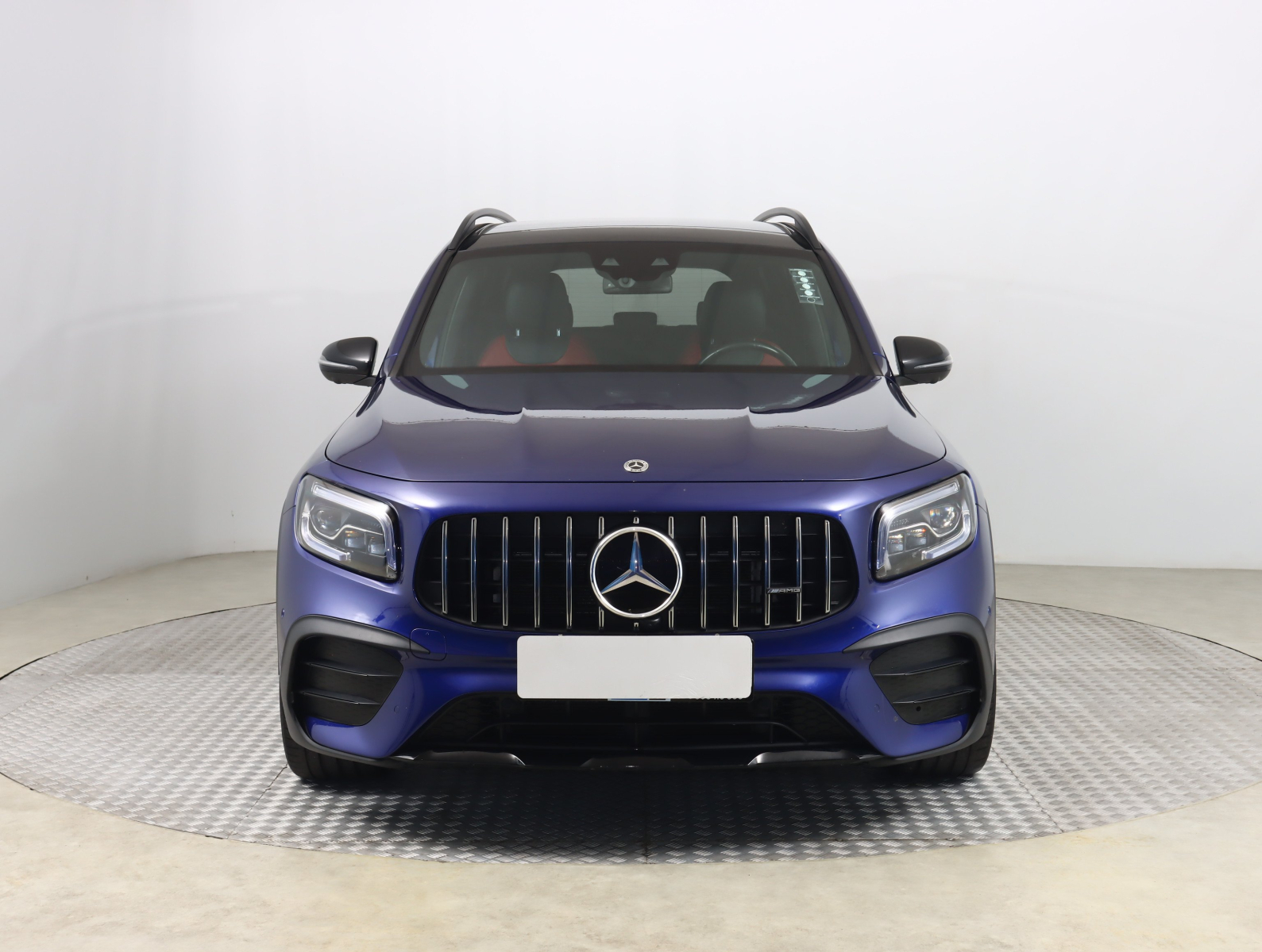 Mercedes-Benz GLB - 2021