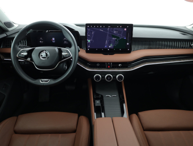 Škoda Superb - 2024