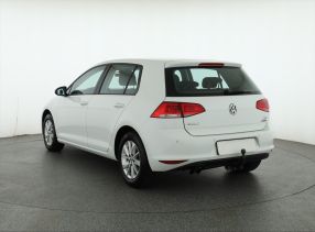 Volkswagen Golf - 2015