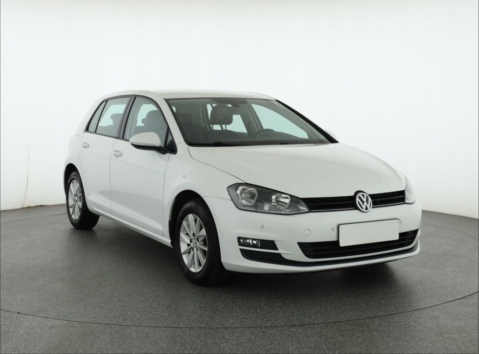Volkswagen Golf - 2015