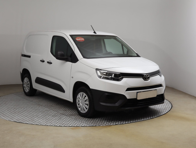 Toyota Proace City 2024