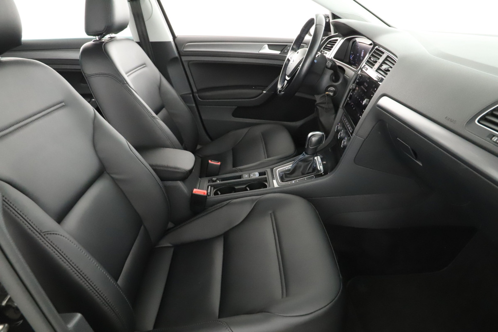 Volkswagen e-Golf
