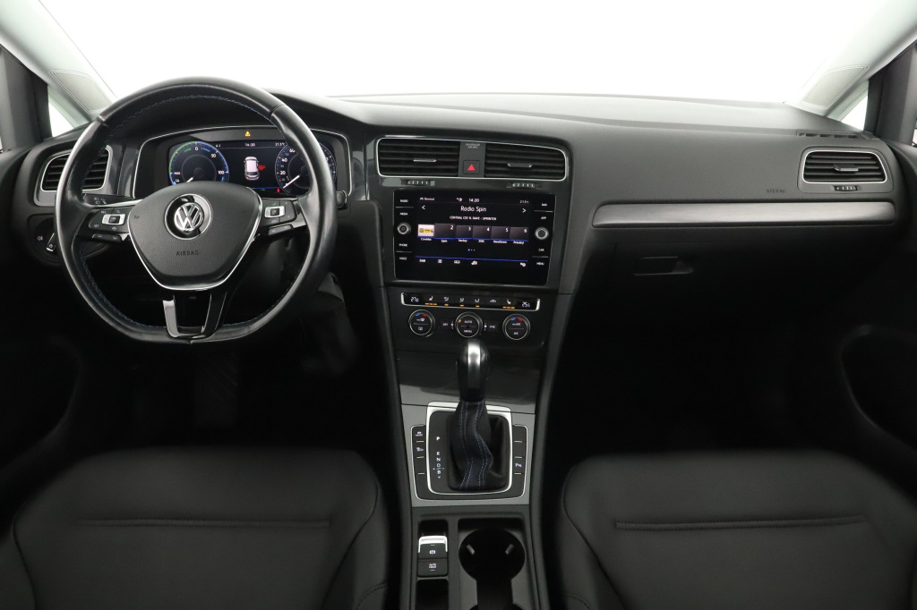 Volkswagen e-Golf