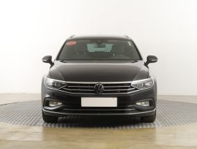 Volkswagen Passat - 2023