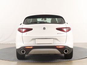 Alfa Romeo Stelvio - 2018