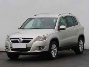 Volkswagen Tiguan - 2009
