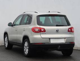Volkswagen Tiguan - 2009