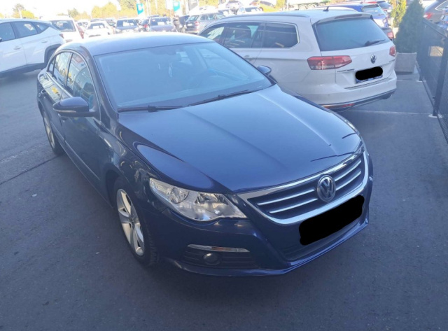 Volkswagen Passat CC 2011