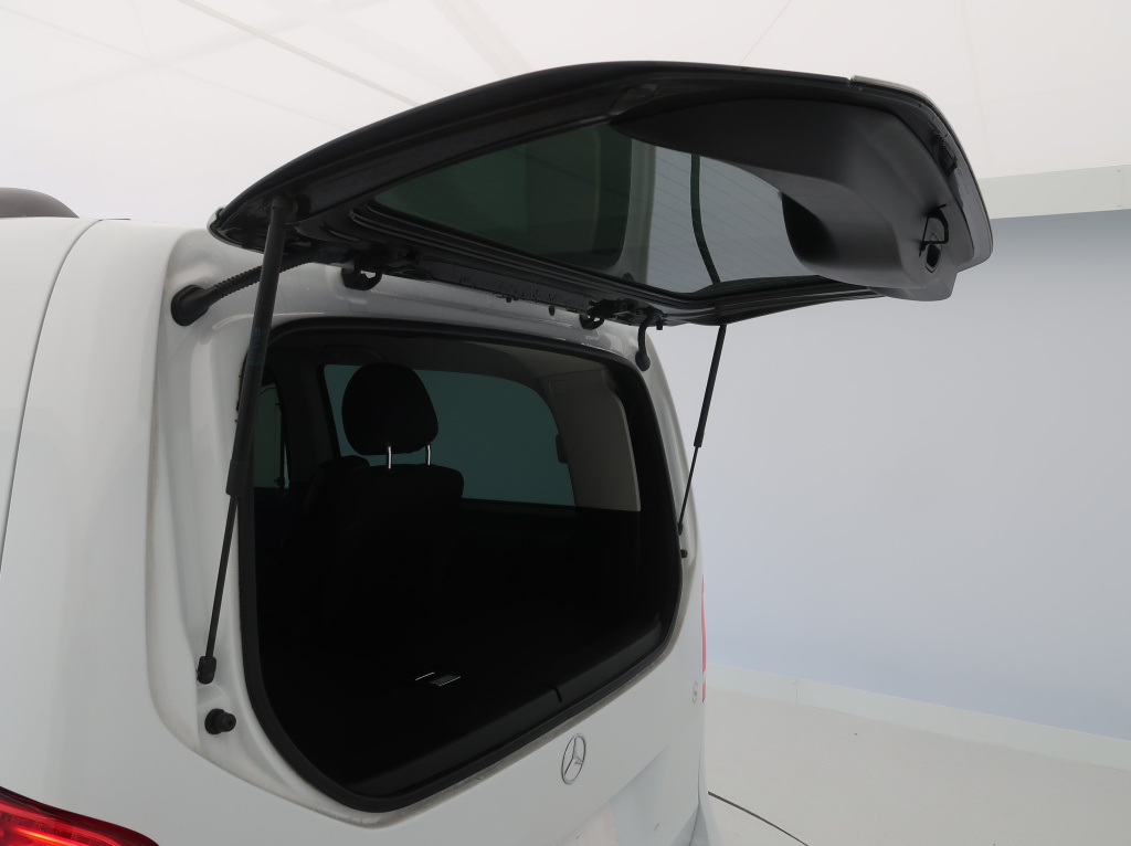 Mercedes-Benz V