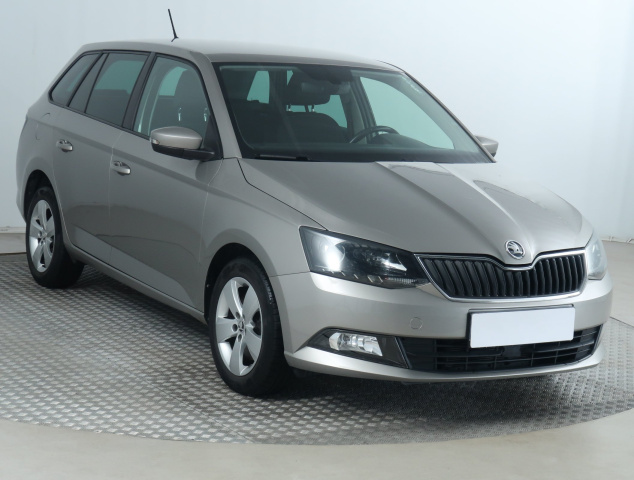 Škoda Fabia 2015