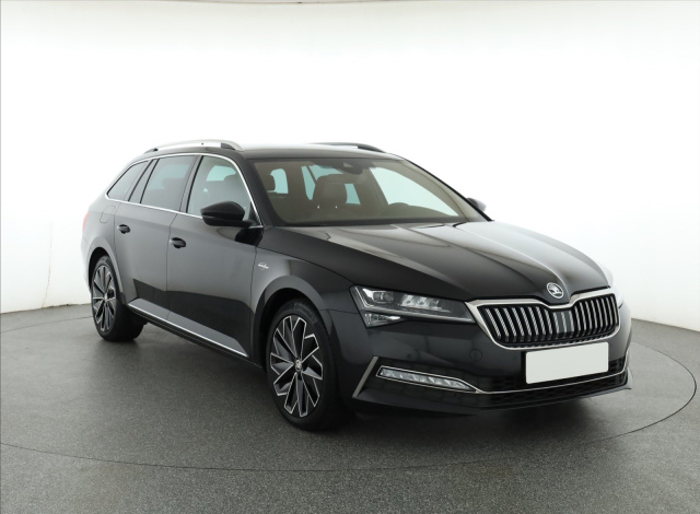 Škoda Superb 2020
