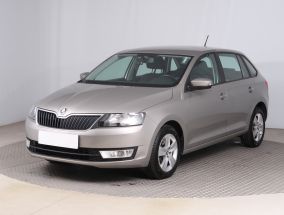 Skoda Rapid Spaceback - 2016
