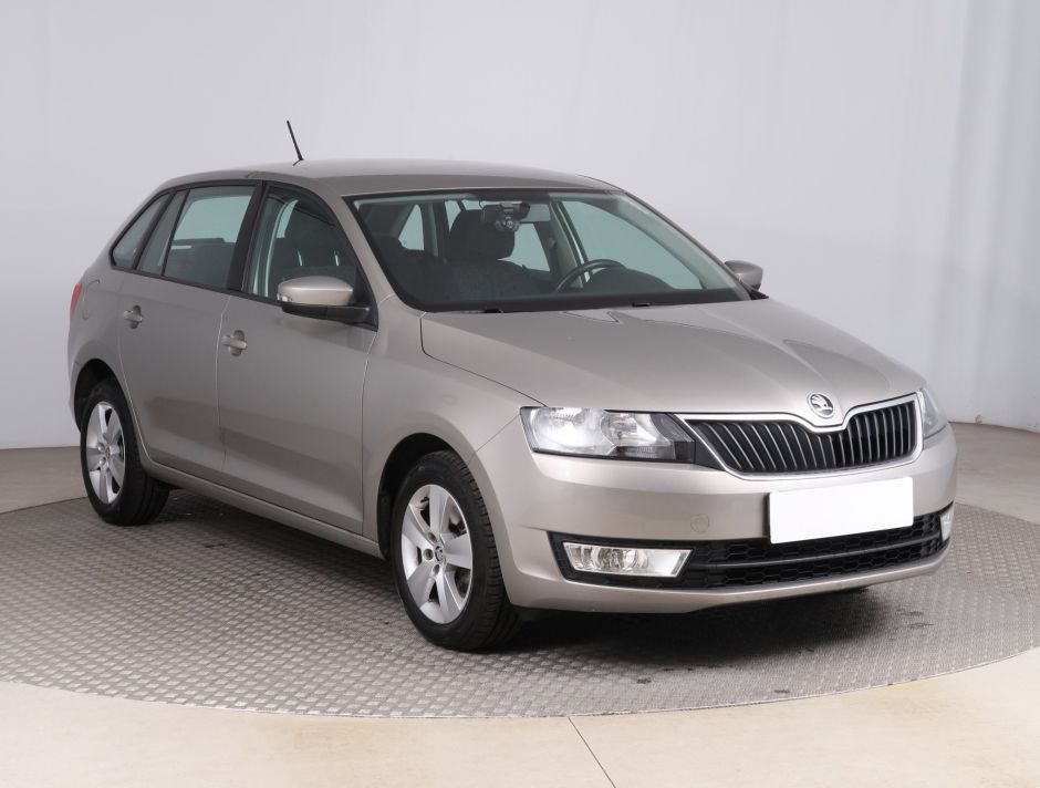 Skoda Rapid Spaceback - 2016