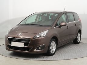 Peugeot 5008 - 2015