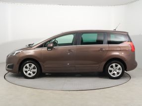 Peugeot 5008 - 2015
