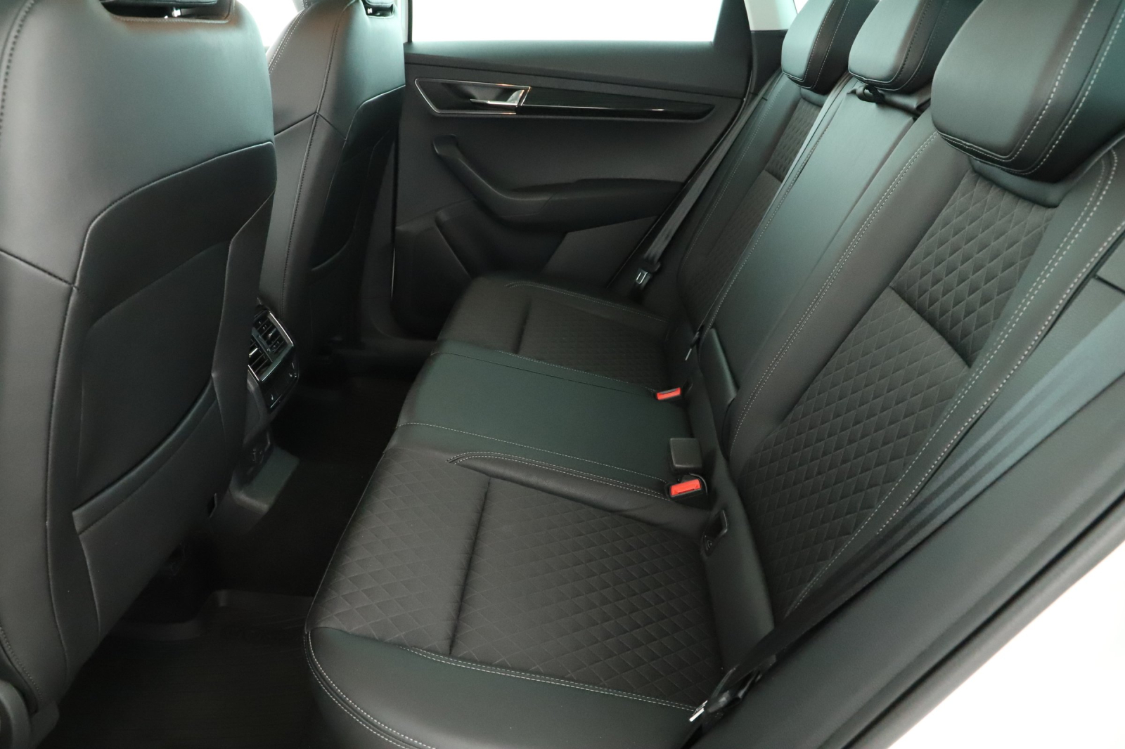 Škoda Karoq - 2020