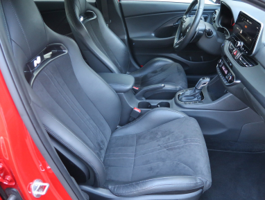 Hyundai i30 - 2023