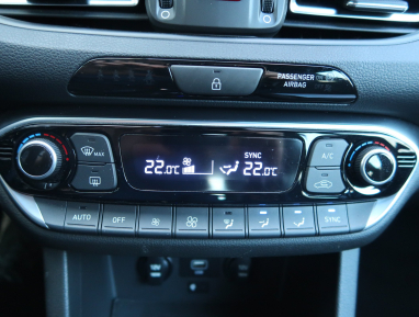 Hyundai i30 - 2023