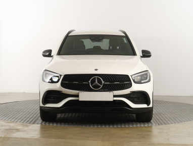 Mercedes-Benz GLC - 2020