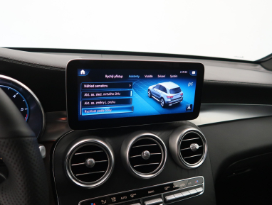 Mercedes-Benz GLC - 2020