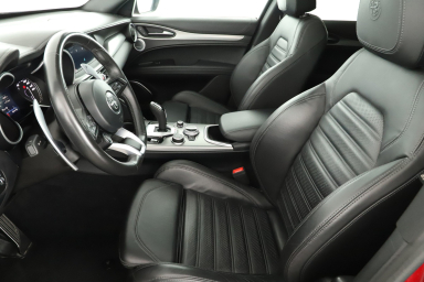 Alfa Romeo Stelvio - 2023