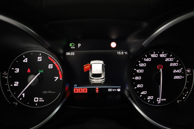 Alfa Romeo Stelvio - 2023
