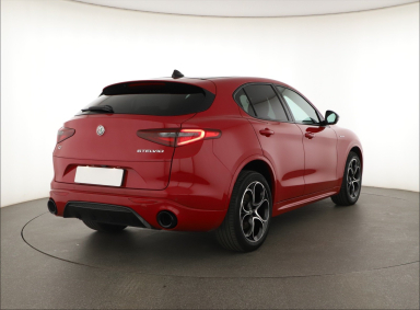 Alfa Romeo Stelvio - 2023