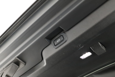 Land Rover Discovery - 2022