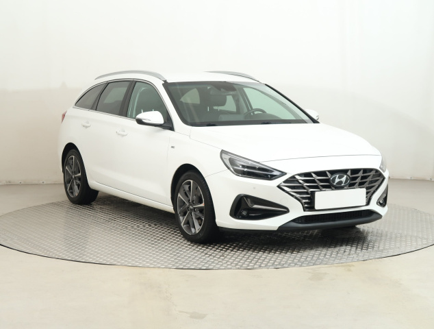 Hyundai i30 2021