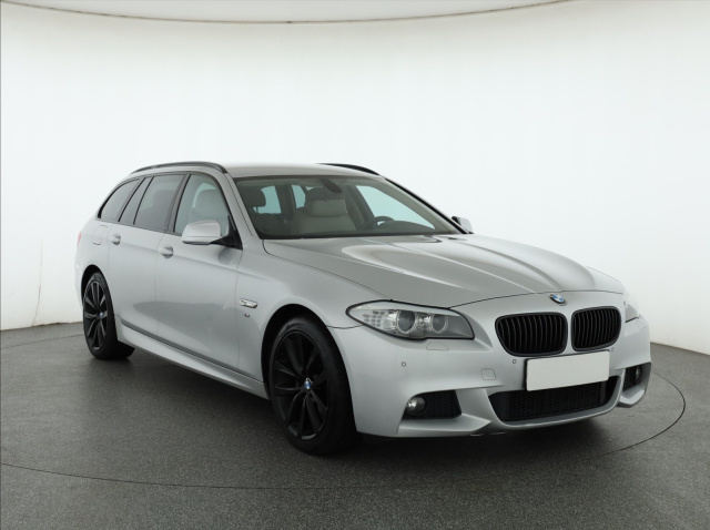 BMW 5 2011