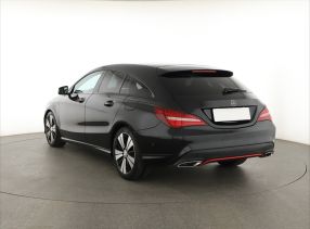 Mercedes-Benz CLA - 2016